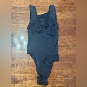 SKIMS Black Sleeveless Bodysuit M NWOT
